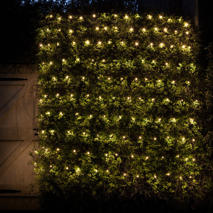 140 Warm White Led Outdoor Net Light 2 X 2M