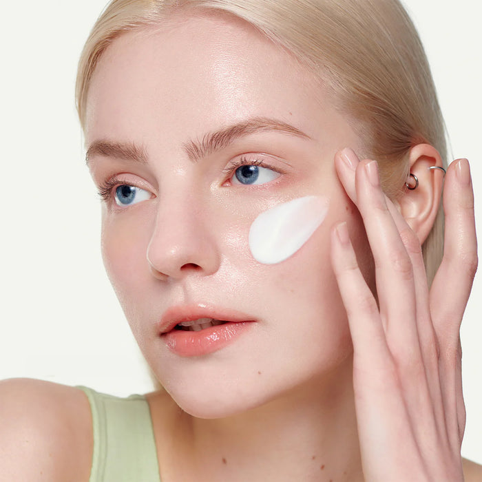 BIODANCE Skin-Glow Essence Cream – drėkinamasis veido kremas