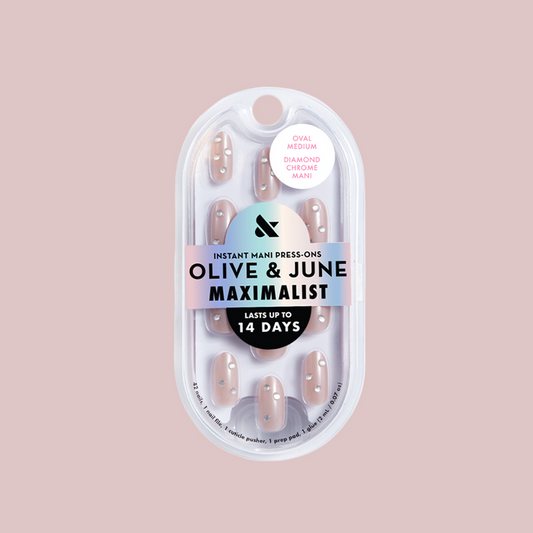 Diamond Chrome Mani - Press-On | Medium | Oval with neutral chrome finish and 3D diamond effect gems for an easy manicure