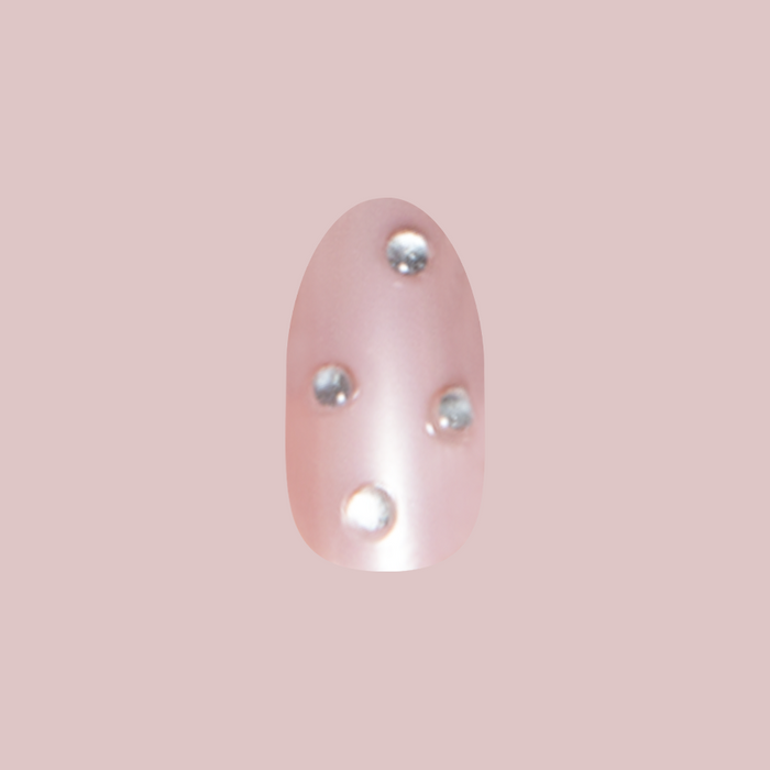 Diamond Chrome Mani - Press-On | Medium | Oval with neutral chrome finish and raised 3D diamond gems press-on nail