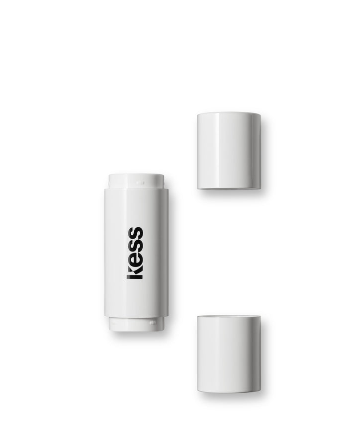 ; Geöffnetes Duo Stick Case ohne Refill