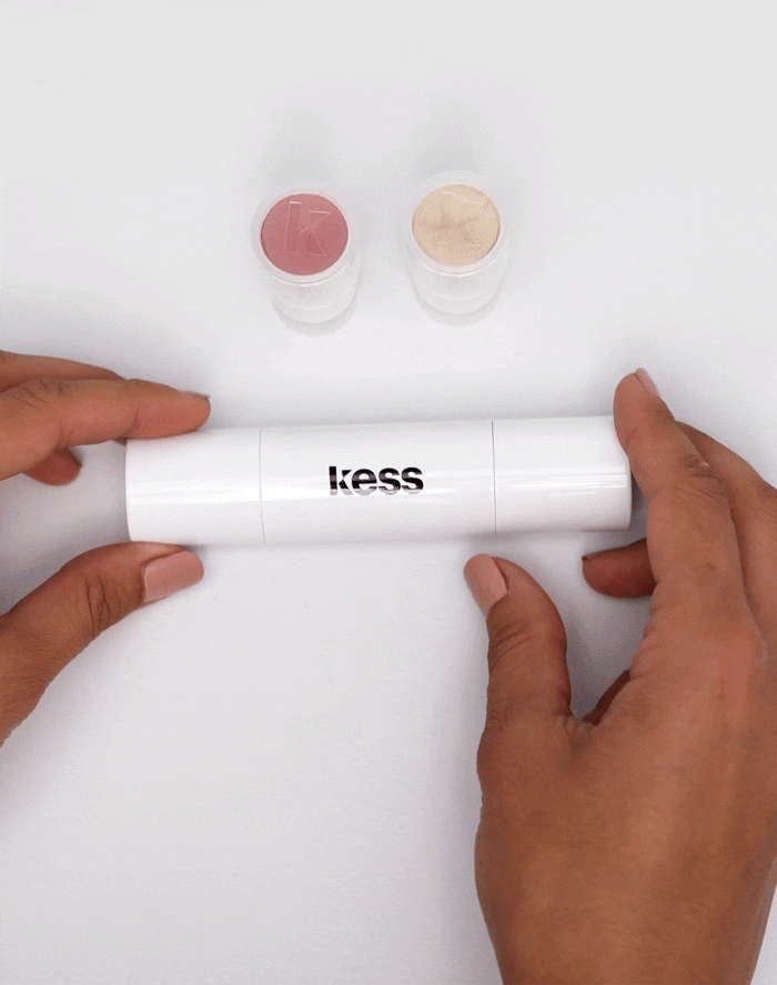blush-glow-duo-stick-your-choice; Blush & Glow Refills einsetzen, click & glow!