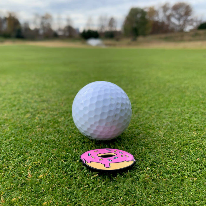 Elephant golf ball marker with magnetic hat clip from Kolorspun Pins, featuring a detailed elephant design for golf accessories.
