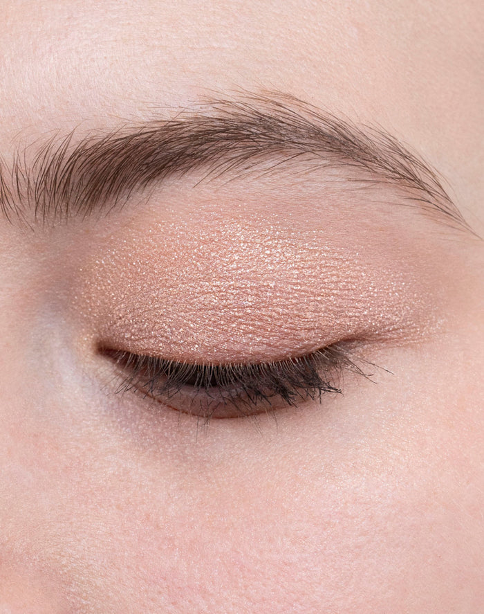 everyday-casual; Close-Up der Farbe Beam