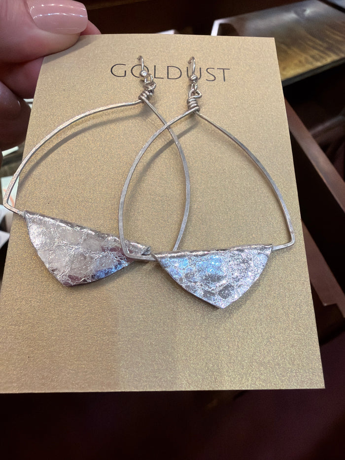 Goldust Jewelry GD leather earrings featuring stylish, handcrafted leather dangle earrings with a modern design.