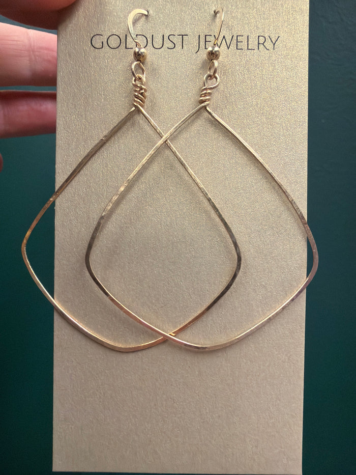 GD Simple Metal Shape Earrings