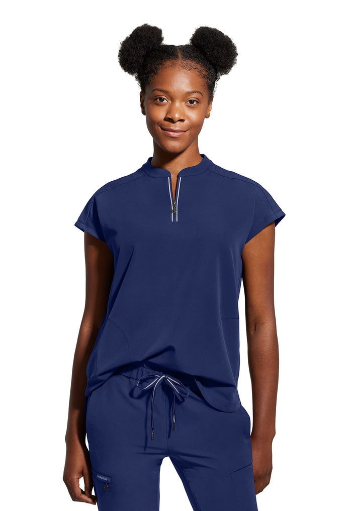 Healing Hands 360 Sandy Tuck In Oversized Scrub Top