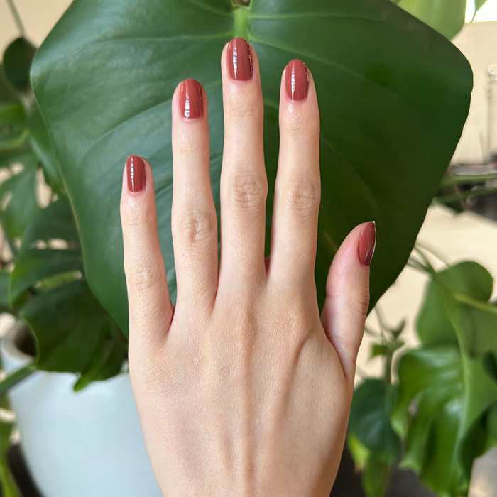 JJ - Gel on natural nails in a cozy cinnamon brown shade for a smooth, long-lasting manicure by Olive and June