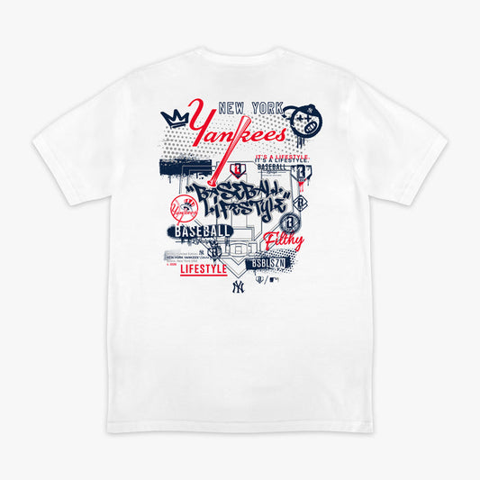 Graphic tee with “New York Yankees Drip” design — back view