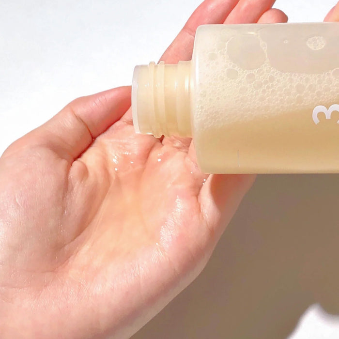 numbuzin No.3 Super Glowing Essence Toner 200ml