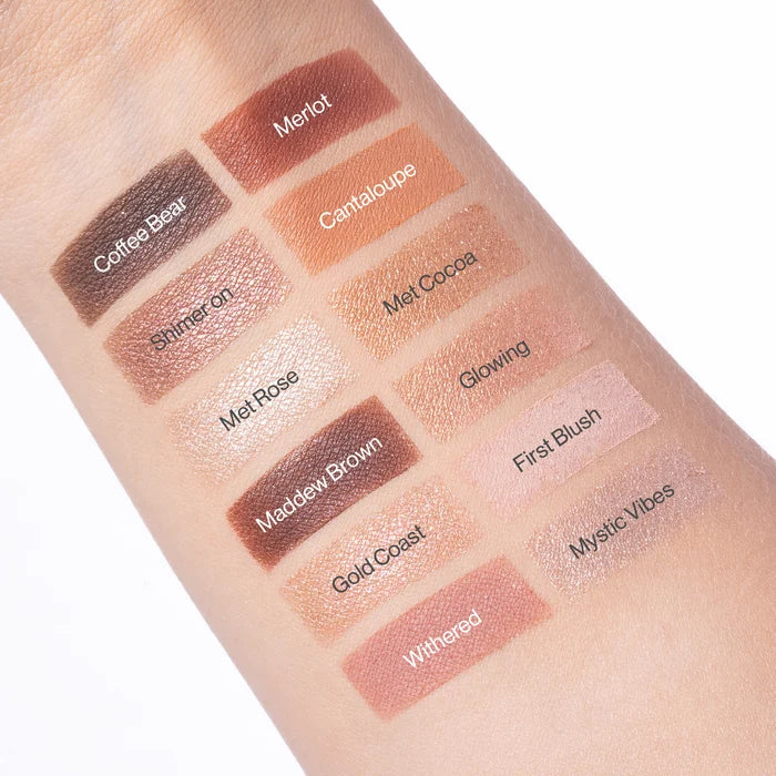 PALETA DE SOMBRAS 1ST SCENE