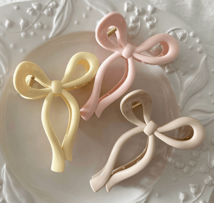 Ribbon Claw Clip - Aesthetics By Kell
