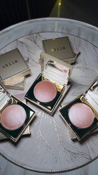 Stila Heaven's Hue Highlighter