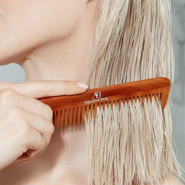 The Neem Comb