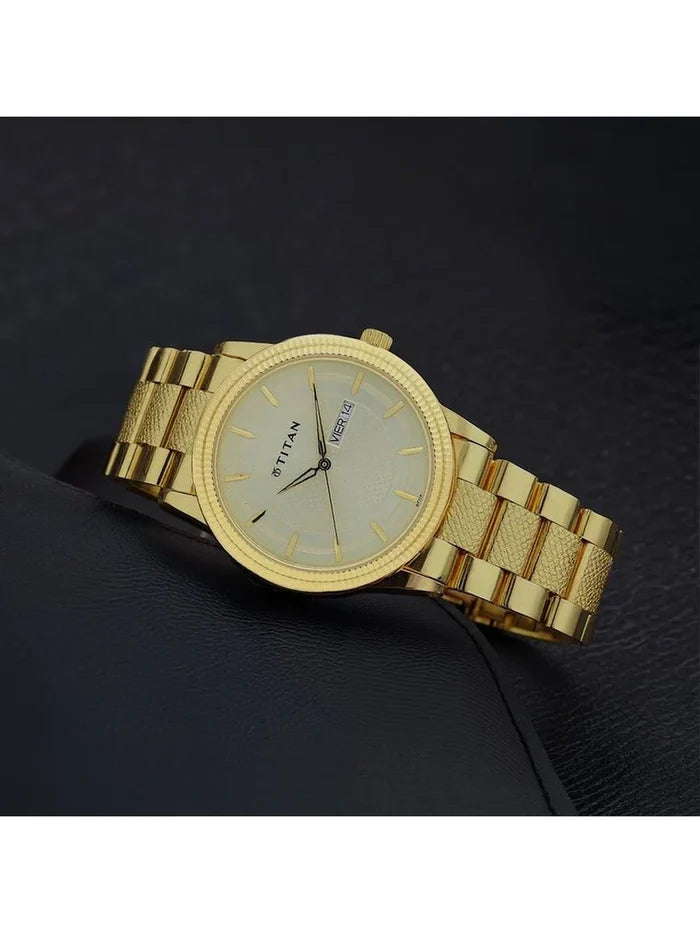 Titan Round Champagne Dial Analog Watch - NU1650YM06