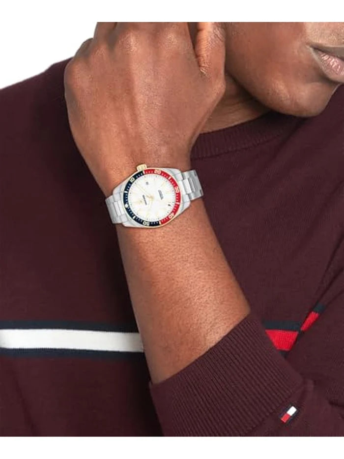 Tommy Hilfiger  Round Analog Watch - TH1710551