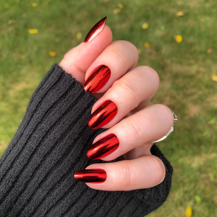 Vampire Chrome - Press-On | Medium | Oval