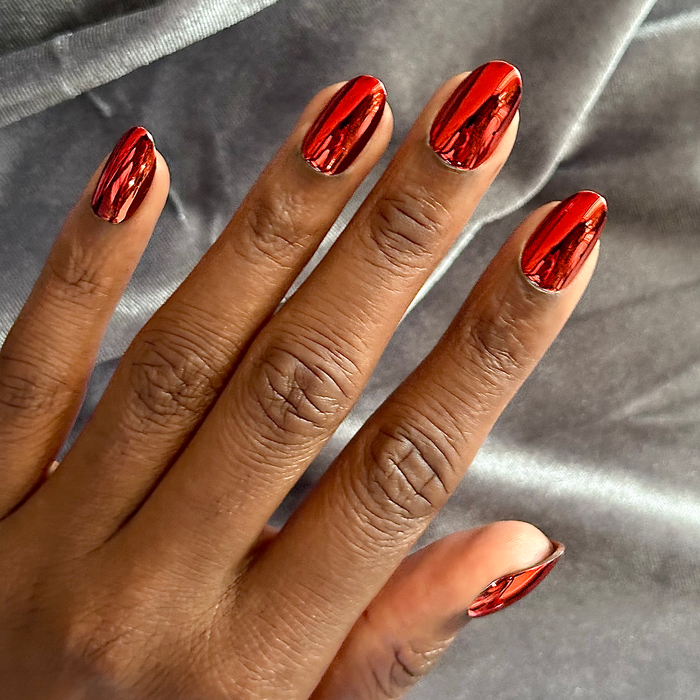 Vampire Chrome - Press-On | Medium | Oval