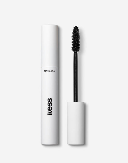 Volumising Night Mascara in Midnight Black