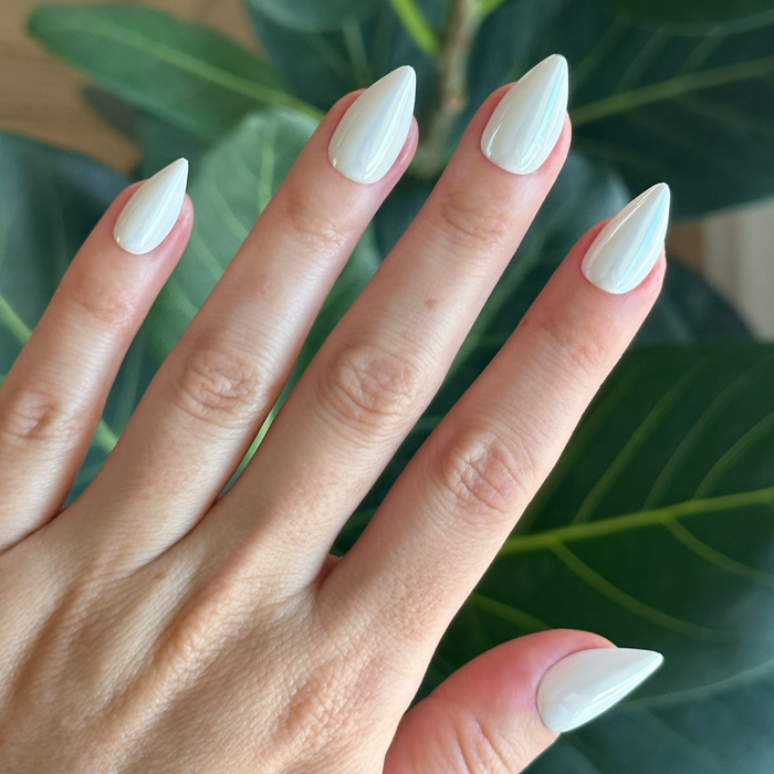 White Jelly Chrome - Press-On | Medium | Stiletto with sheer milky white and chrome shimmer for easy at-home manicure